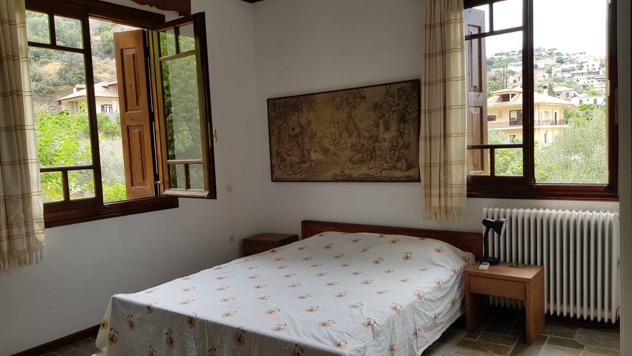 Ample Modern Country Home Nea Epidavros Luaran gambar